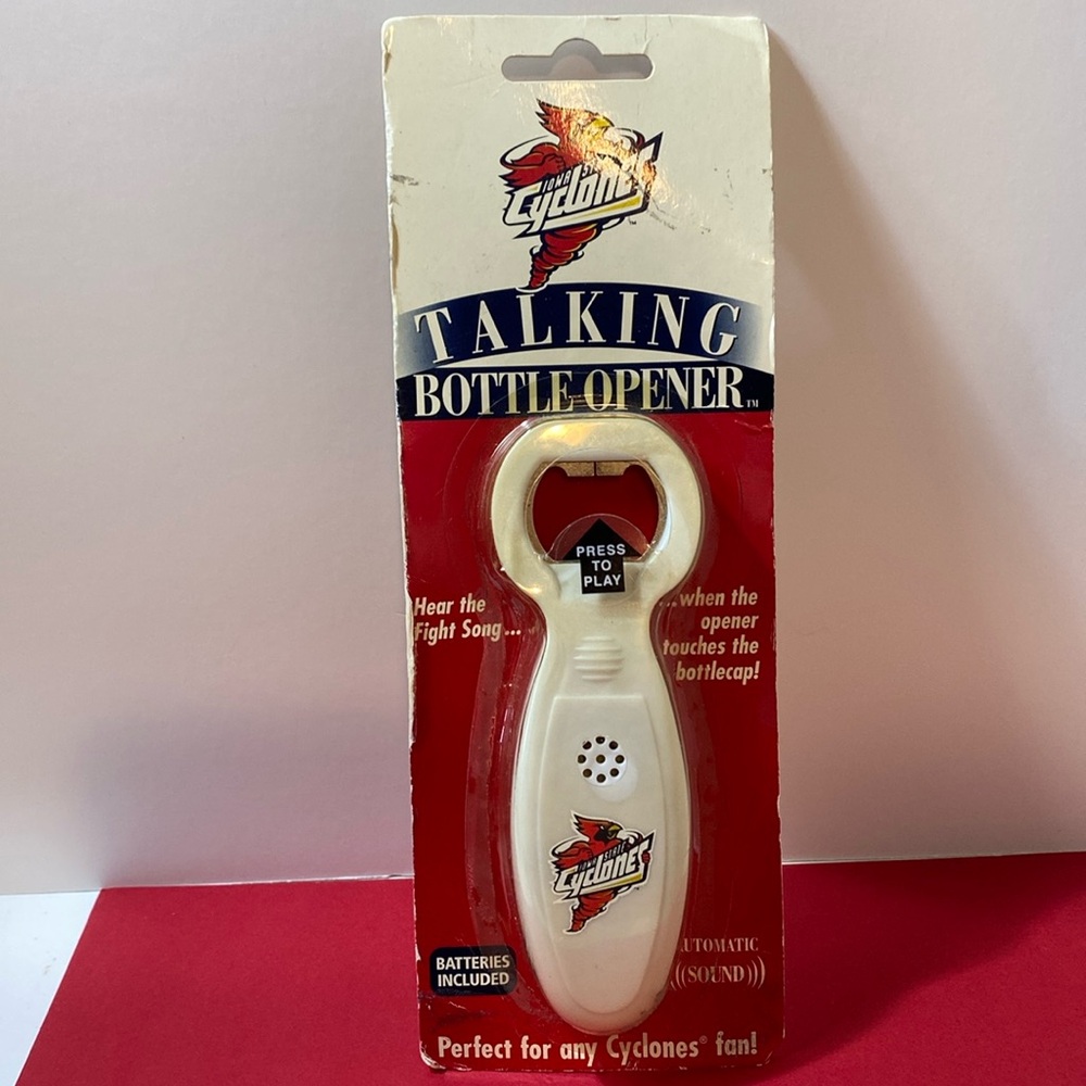 NIB Perfect For Cyclone Fans! Iowa State Cyclones Talking Bottle Opener